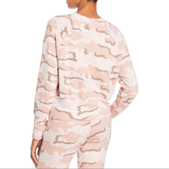 Monrow Leopard Print Raglan Crewneck, Size XL - Picture 2 of 7